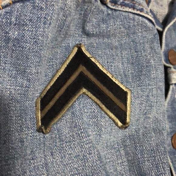 Levi’s Series 3 Long Sleeve Customized Denim Jacket Men’s Size 32 - Picture 6 of 14